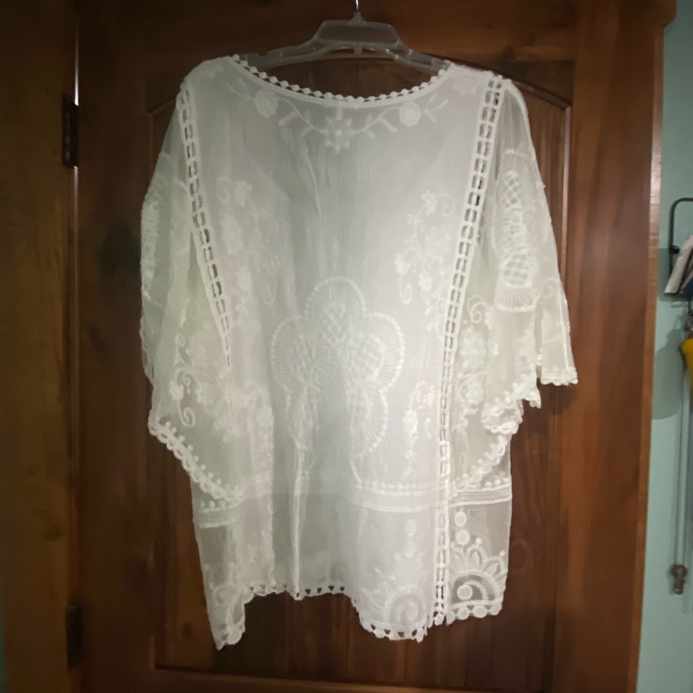 White lacey dolman style blouse